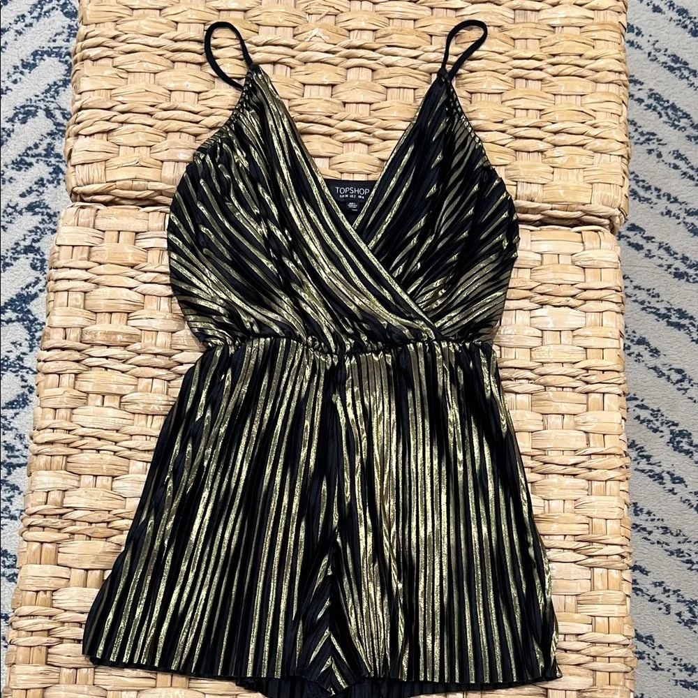 TopShop Black and Gold Stripe Romper, size 2 - Picture 6 of 6